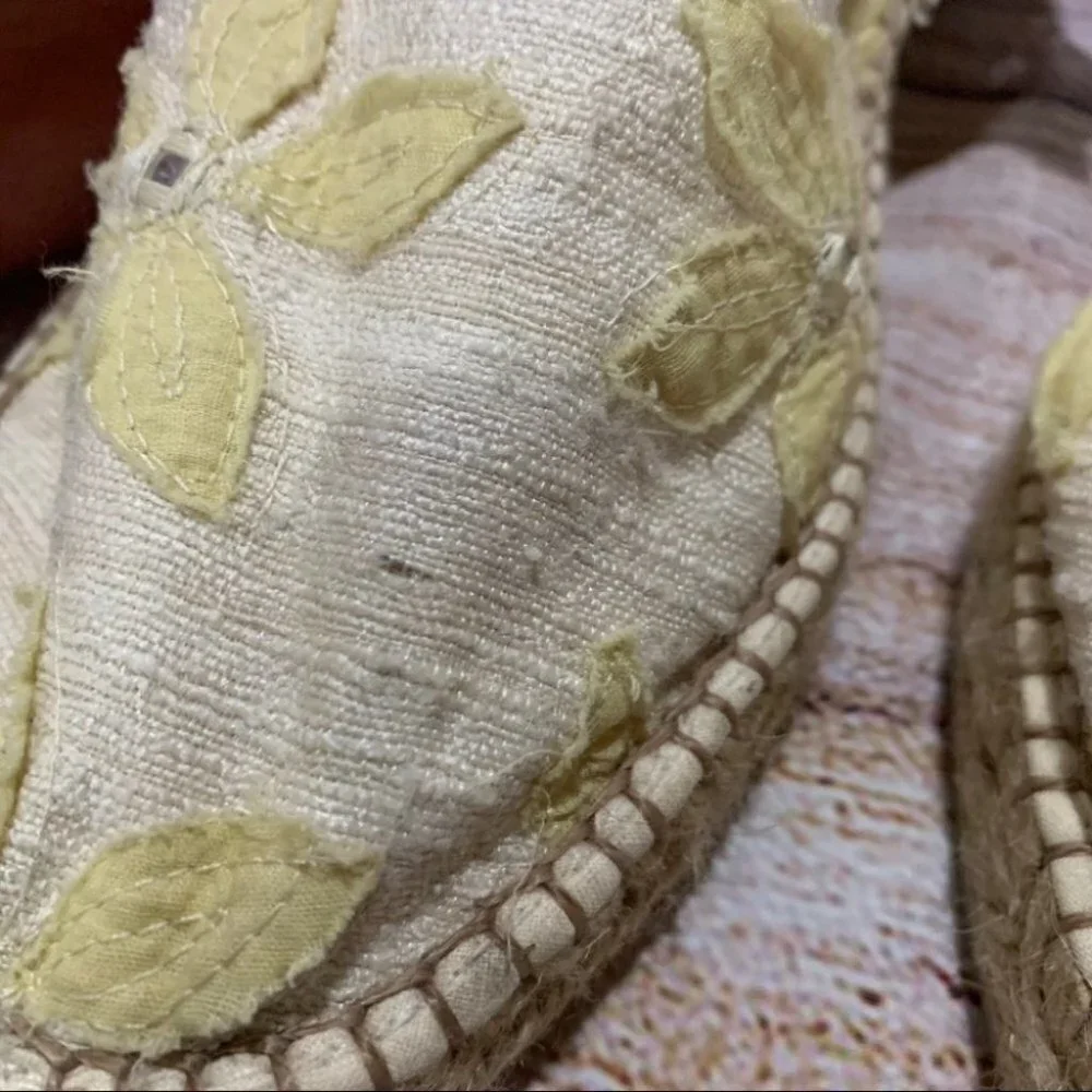 Eric Michael Floral Espadrilles Sandals size 40